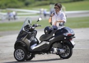 Piaggio MP3 LT 250